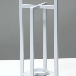 מעמד לנר ARMAND WHITE